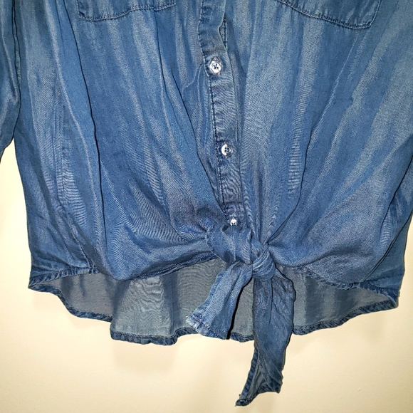Harvè Bernard Blue Jean Shirt Supr soft Silky Knotted Waist Women's Size L NWT - Picture 6 of 6